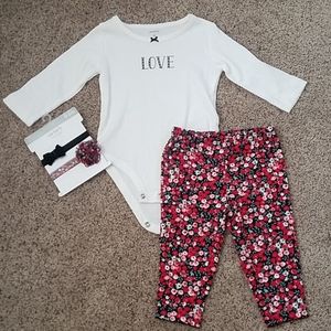 Darling baby girl outfit - never worn